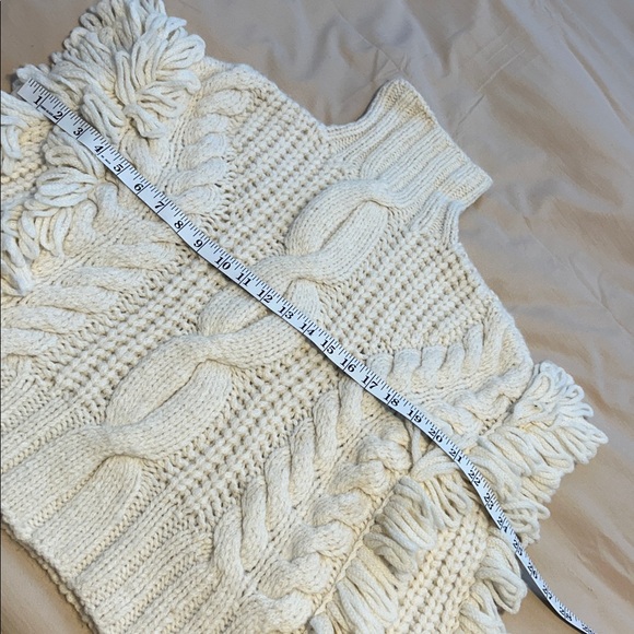 Ulla Johnson Alea Poncho 100% Baby Alpaca Cream Size P - Picture 13 of 14